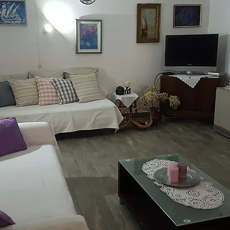House Altea Banjole