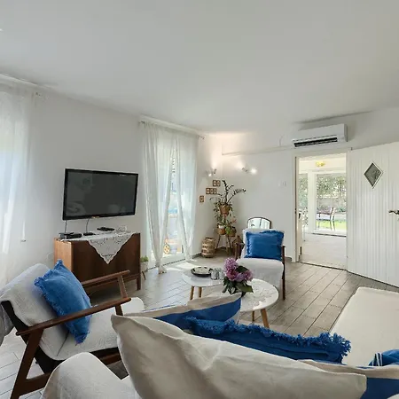House Altea Дом отдыха