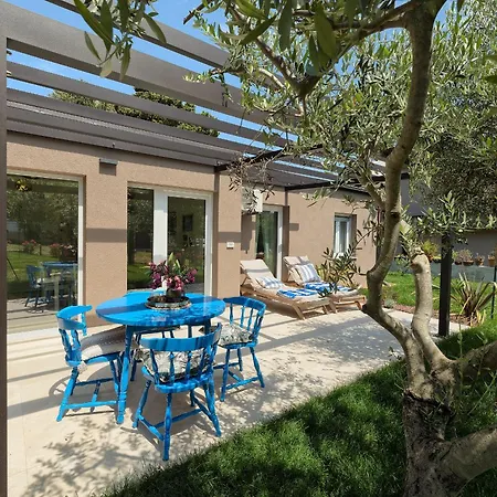 Dom wakacyjny House Altea Banjole