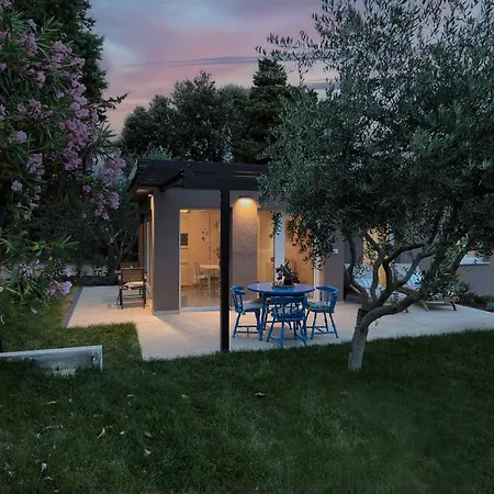 Дом отдыха House Altea Банджоле